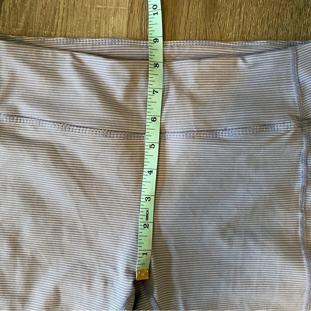 O’Neil 365 Gray Striped Leggings S EUC - Picture 5 of 9